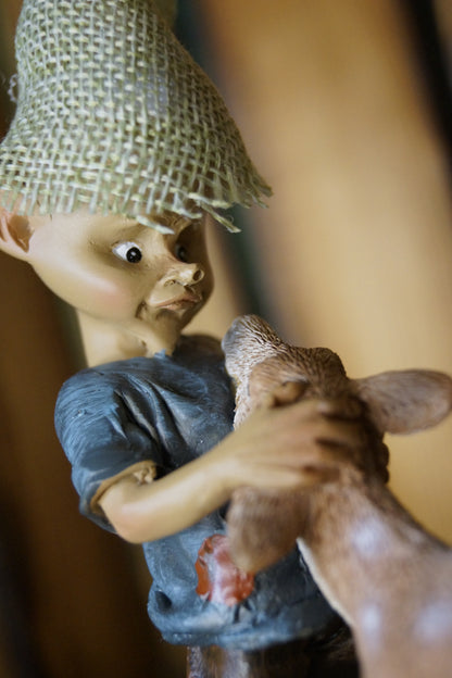 Pixie streichelt Rehkitz  "Bambi und ich"