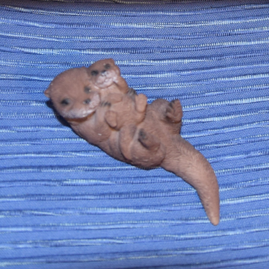 Otter mit Baby Miniatur
