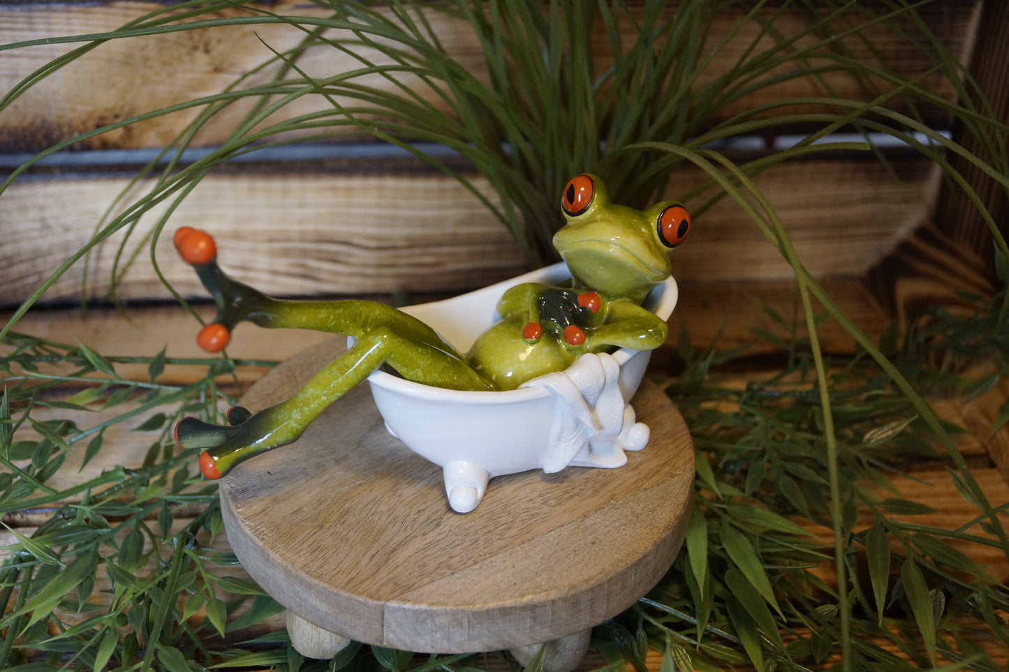 Formano Frosch in der Badewanne